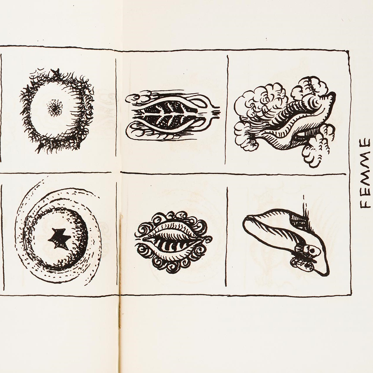 Dessin en noir et blanc dans un livre.