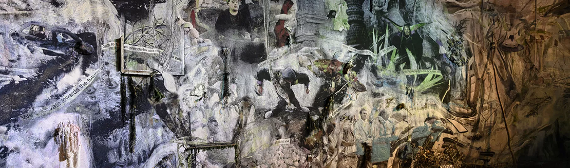 Exposition "Laure Prouvost. Deep See Blue Surrounding You", mur de l'exposition.